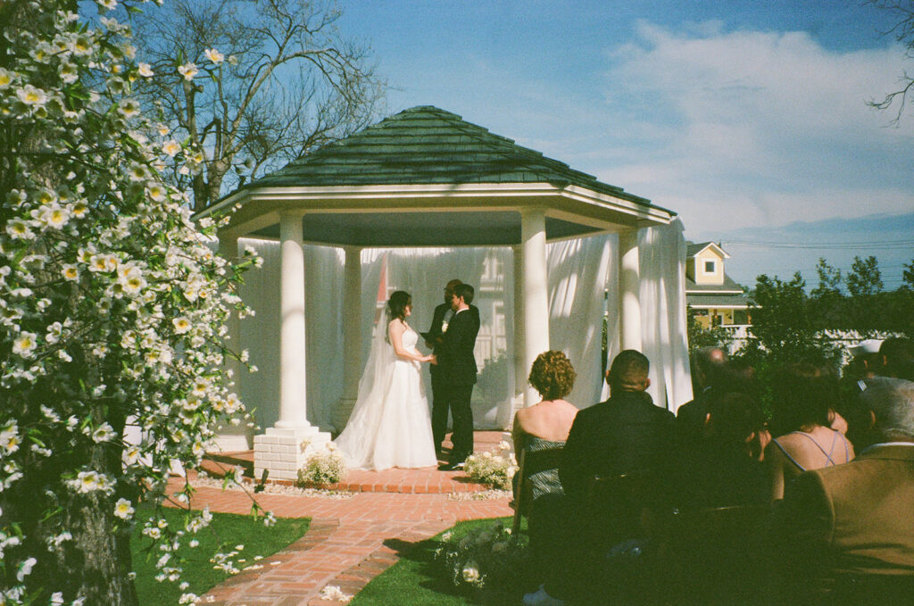 35mm film documentary style and candid wedding at a austin texas venue, woodbine mansion by a documentary film wedding photographer 