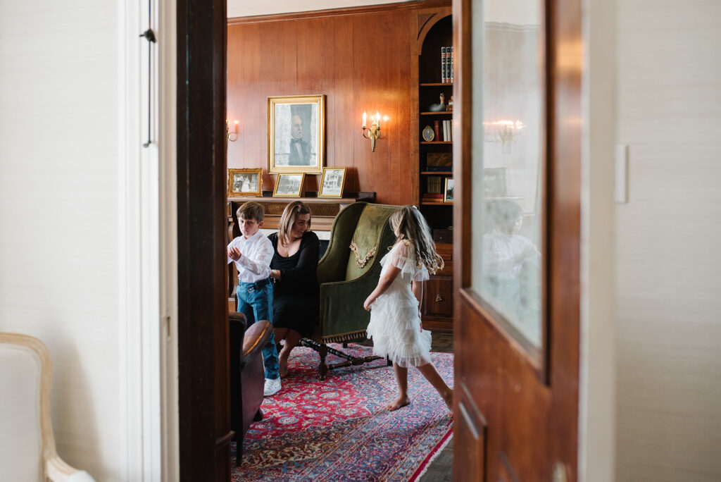 documentary style and candid wedding photograph at a austin texas venue, woodbine mansion. 