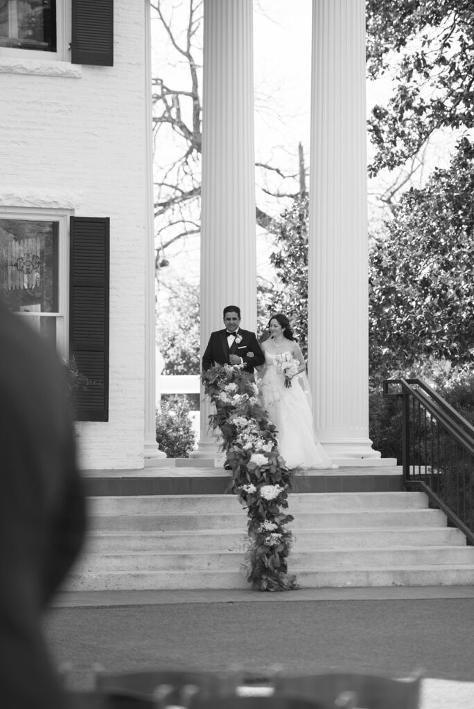 documentary style and candid wedding at a austin texas venue, woodbine mansion by a documentary wedding photographer 