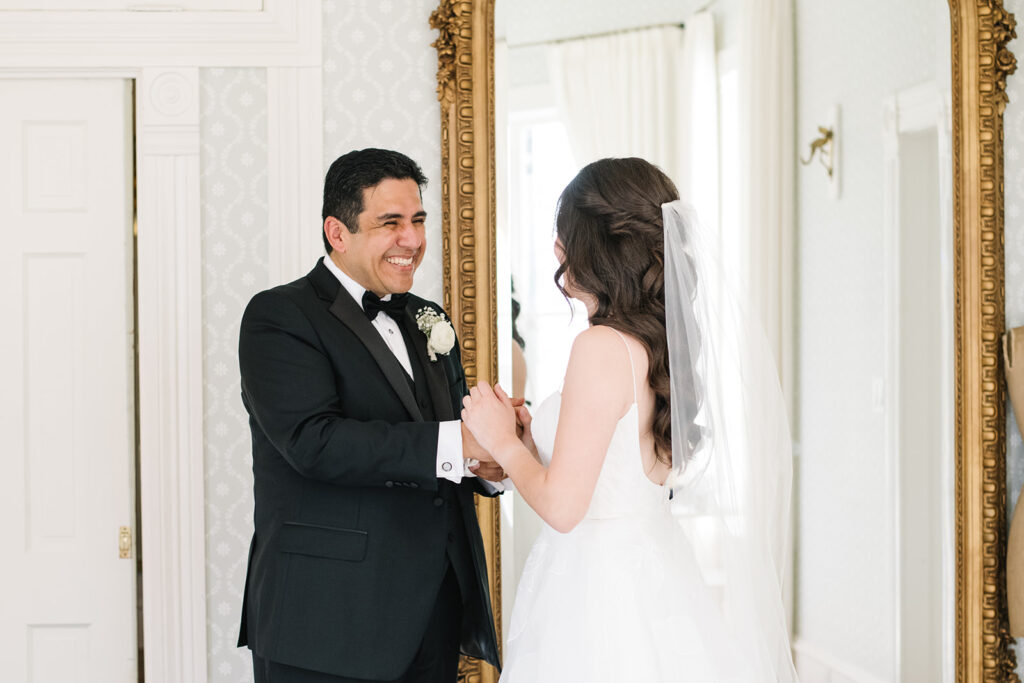 documentary style and candid wedding at a austin texas venue, woodbine mansion by a documentary wedding photographer 