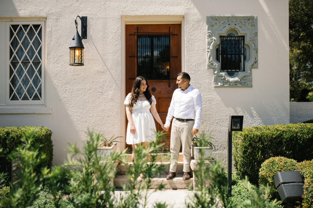 Candid, fun, documentary engagement photo at Laguna Gloria, top six engagement session location in austin texas.