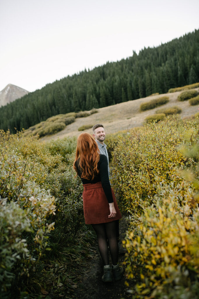 A colorado fall engagment session in the rocky mountains