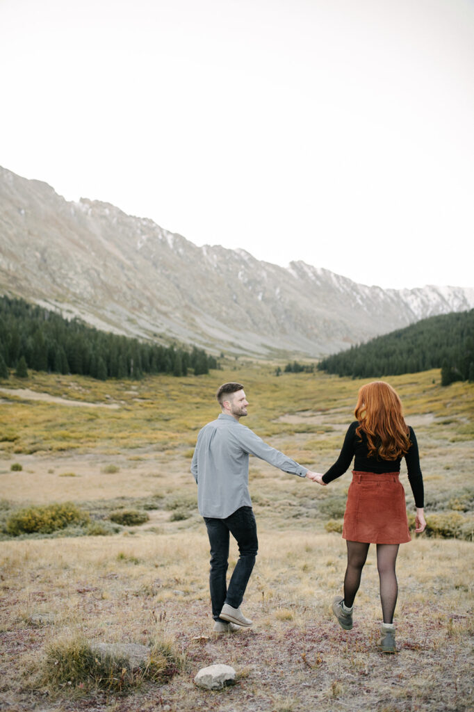 A colorado fall engagment session in the rocky mountains