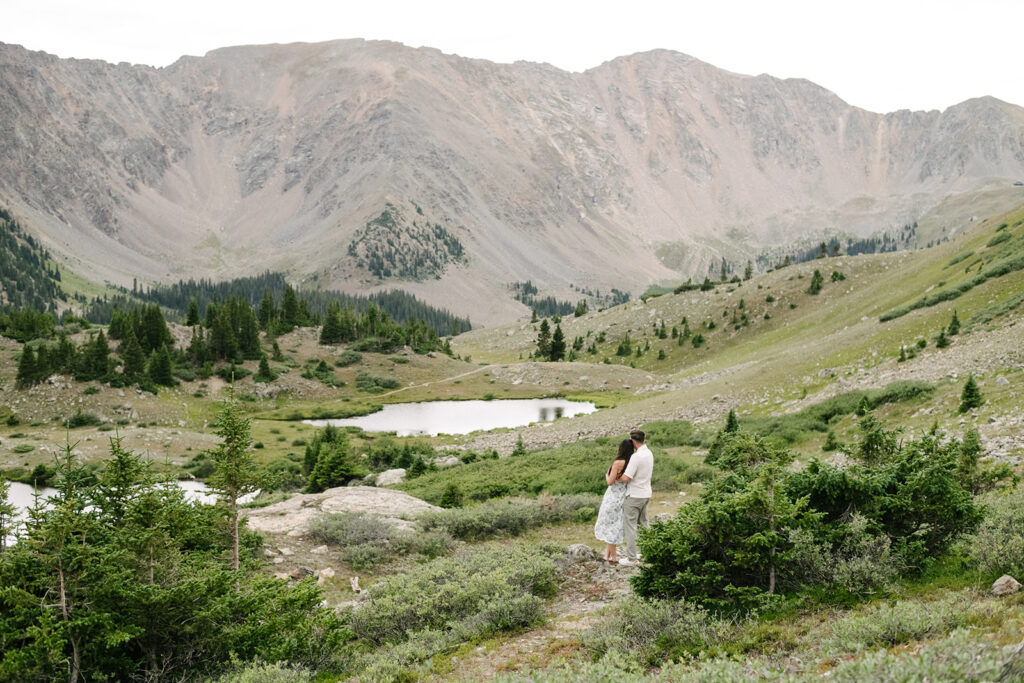 Colorado photographer engagement photography in the mountains
