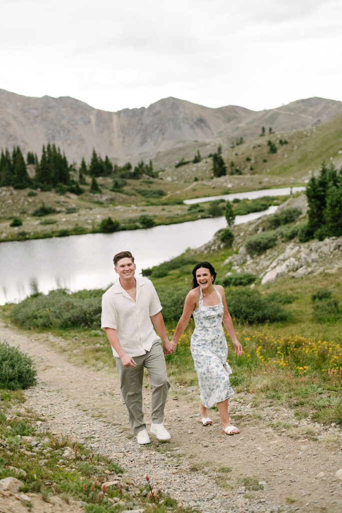 Colorado photographer engagement photography in the mountains
