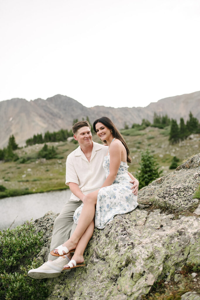 Colorado photographer capturing engagement photos at loveland pass near Breckenridge. 
