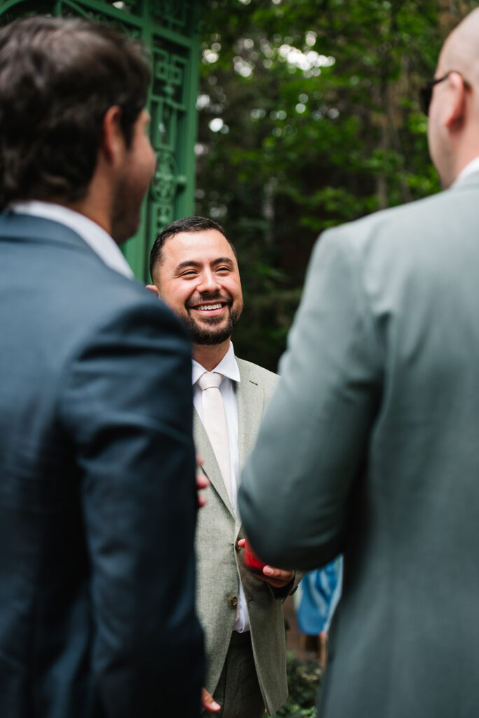 documentary wedding photographs of cocktail hour at the denver botancial gardens